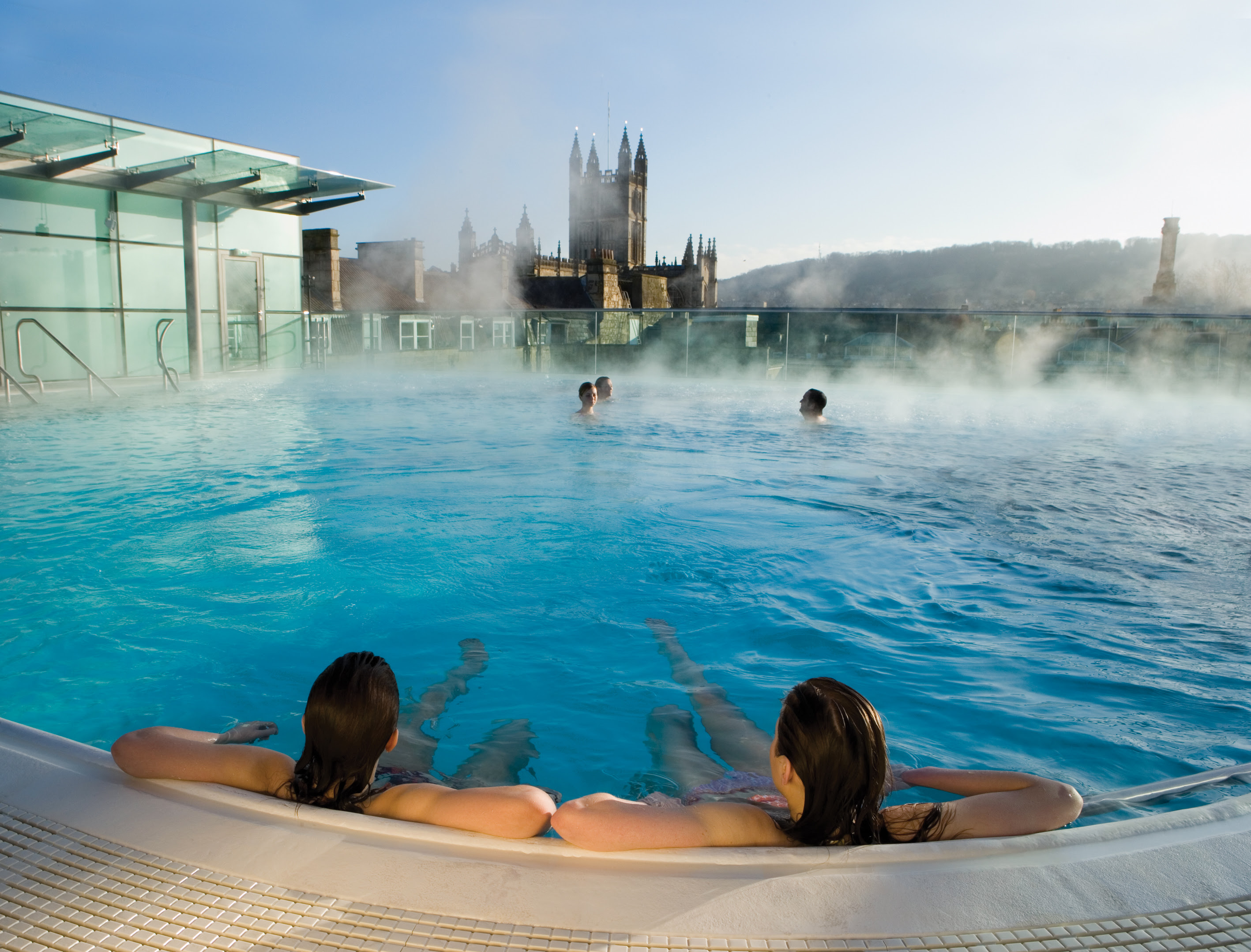 The Halcyon Apartments, Thermae Spa Bath