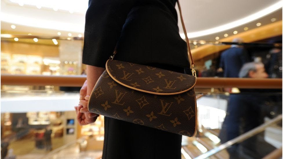Teentzvibes: Louis Vuitton handbags &#39;cheapest in London&#39; after Brexit vote