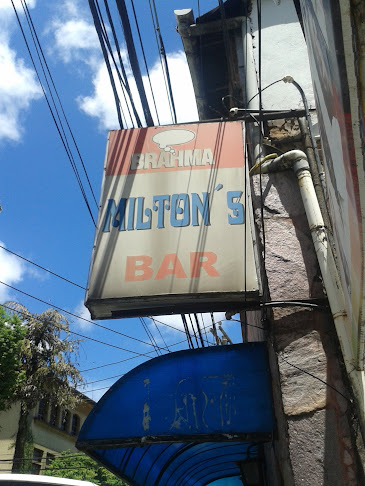 Milton's Bar - Restaurante