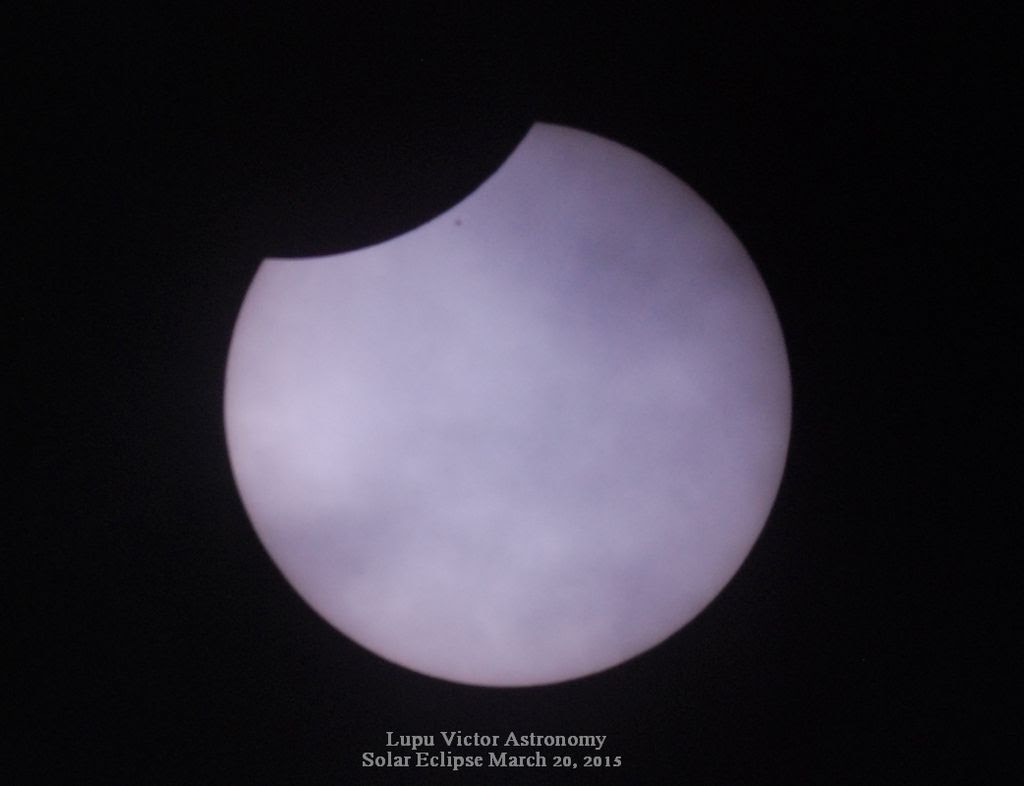 Imagini DSLR Nikon D80 Eclipsa parţială de Soare.