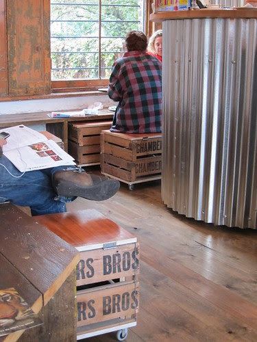 Inventive pullout tables