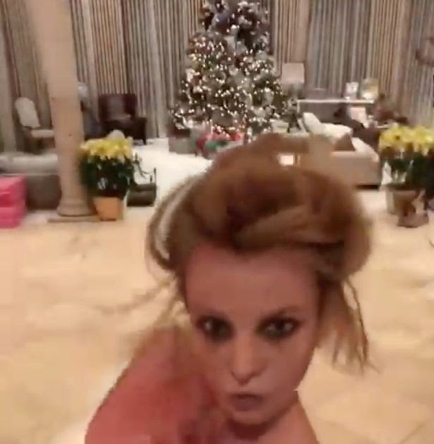 UsasciiQ Britneyspearsann
