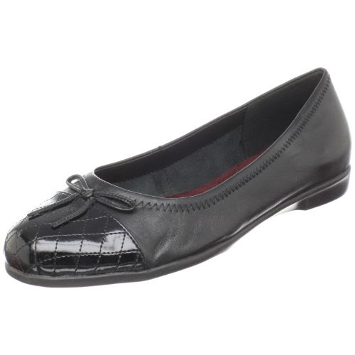 aerosoles black flat sandals