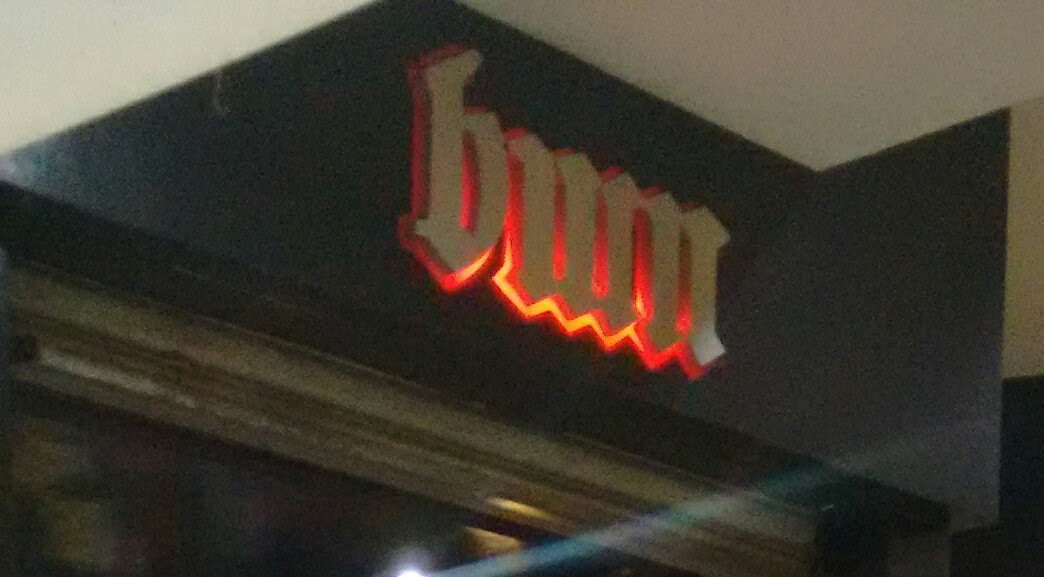 Bum Btq - Target Mall