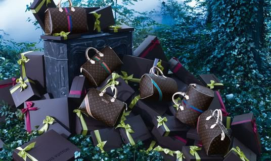 Designer Handbag Hookup: Personalize your Louis Vuitton with Mon Monogram