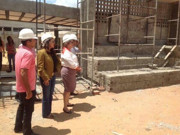 Governadora visitou obras de centro tecnólogico (Foto: Sec. de Infraestrutura do RN/Divulgação)