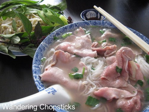 Pho Bo (Vietnamese Beef Noodle Soup) 8
