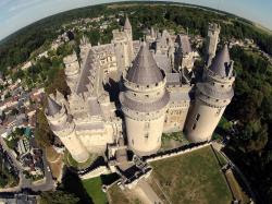 PIERREFONDS