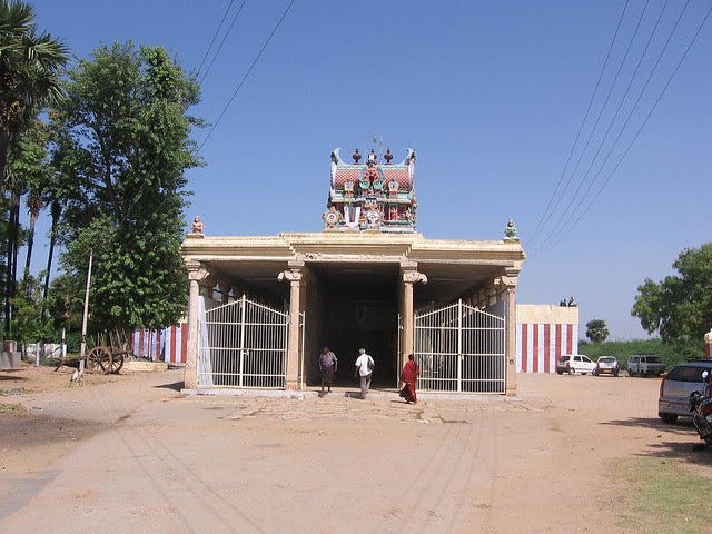 Sri Mayakoothar Temple - Thirukkulandhai, Perunkulam Nava Tirupathi - Nine Holy Temples Sri Mayakoothar Temple - Thirukkulandhai, Perunkulam Nava Tirupathi - Nine Holy Temples