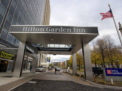 Hilton Garden Inn Buffalo Downtown image 1