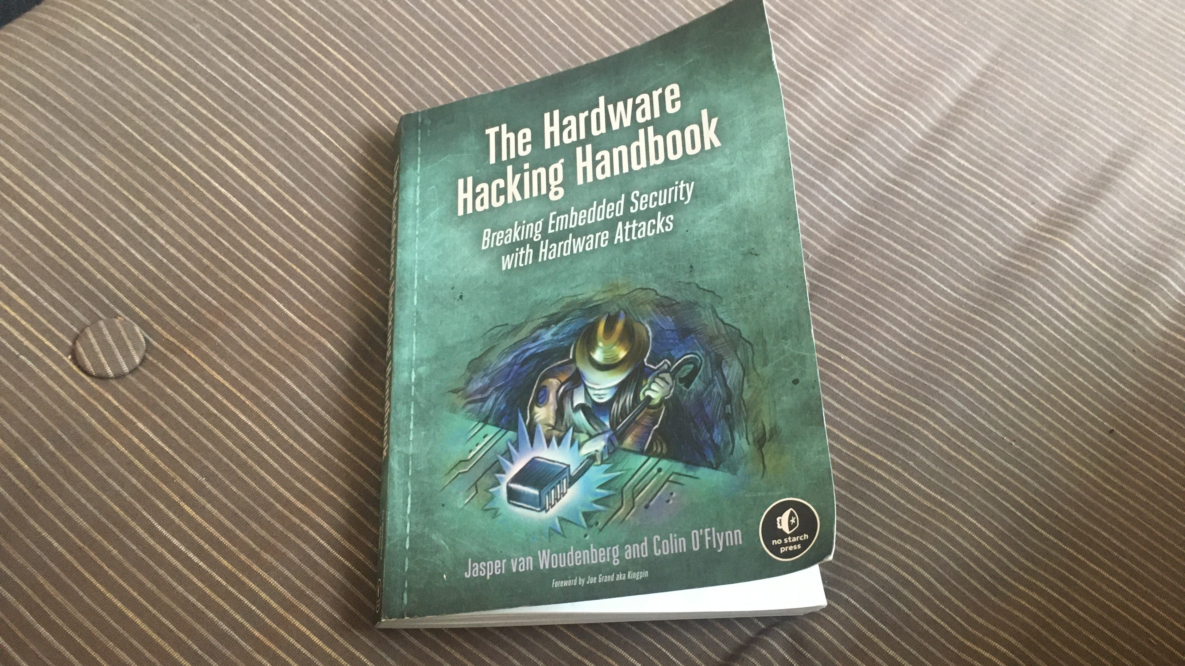 Books You Should Read: The Hardware Hacker's Handbook