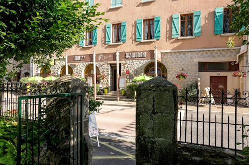 Hôtel l'Avenue à Montfaucon-en-Velay