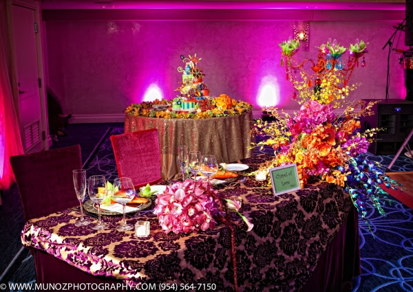 A girl can dream...: A COLORFUL wedding reception!