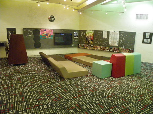 Seating and summer reading promotion, youn adult area - Civic Centre Library, Scottsdale