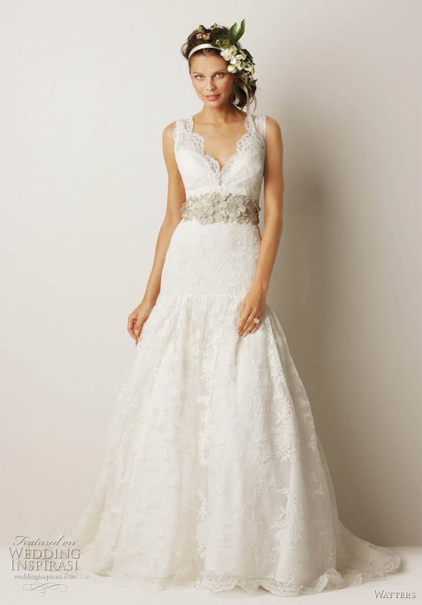 Wedding Trend Ideas Vintage Lace Wedding Dress