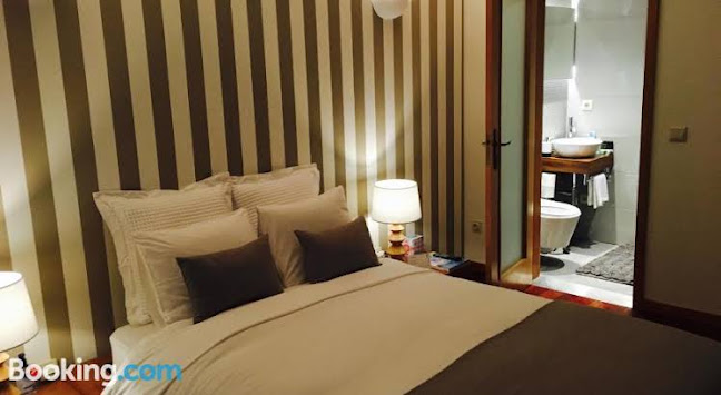 Near the Airport - Hotel