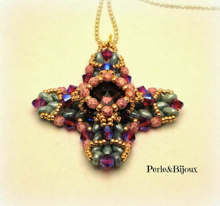 http://www.pinterest.com/pin/58828338856742758/ Perle&Bijoux: Cruz pendant