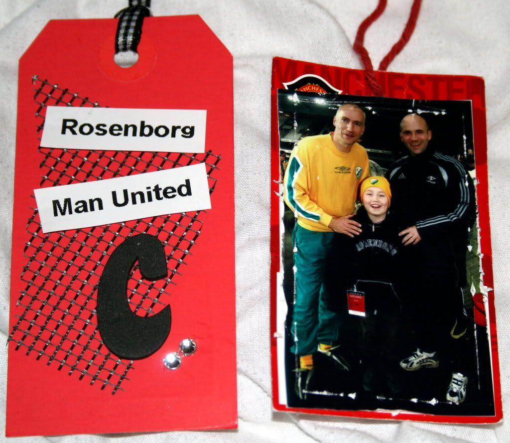 Tags med bilder... til og med en original tag fra Man United klesplagg fra samboer'n min!!!