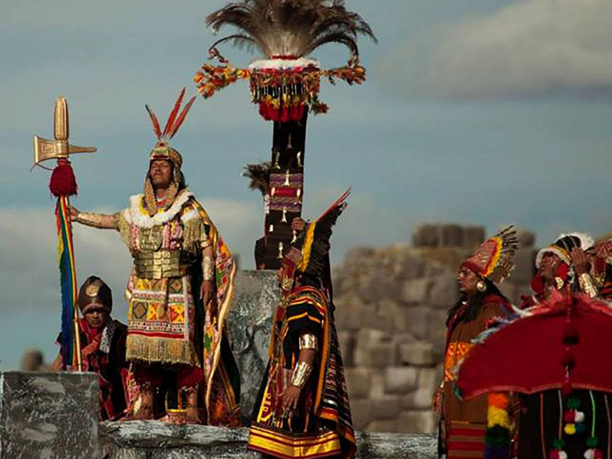 Inti Raymi Peru / Over 2,500 tourists enjoy Inti Raymi ceremony in