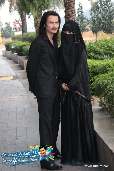 Akhil Hayy Waheeda
