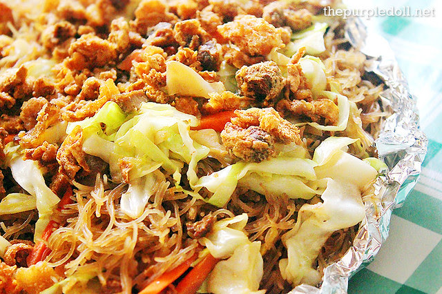 Three Sisters' Restaurant Pancit Bihon Single (P80)