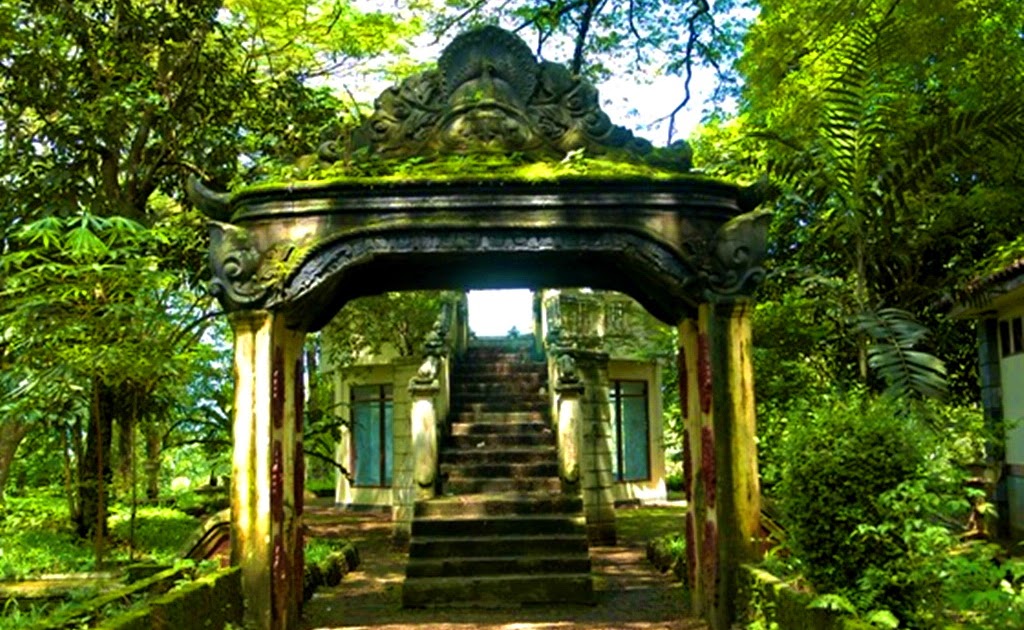 WISATA ALAM Wisata Sejarah Taman Purbakala Bukit