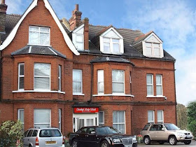 Chumleigh Lodge Hotel (London)