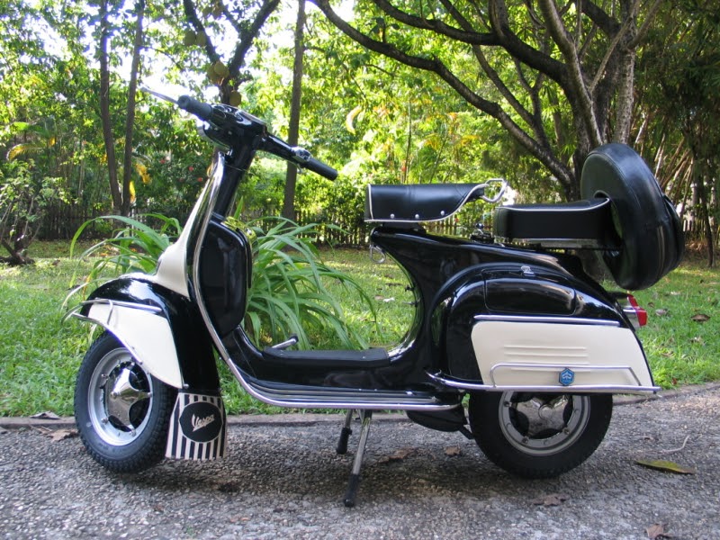 Gambar Wallpaper Motor Vespa - Gambar Keren Hits