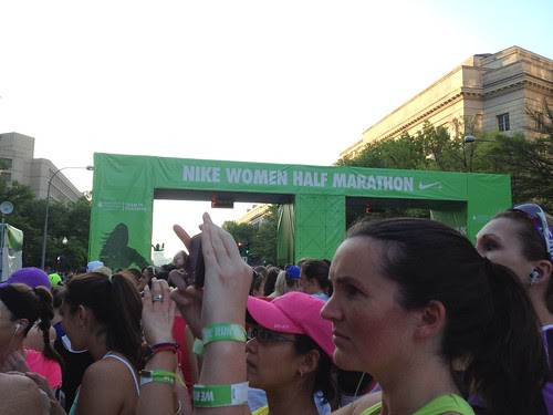Nike women's half