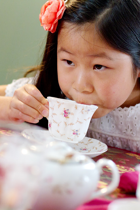 anna sips