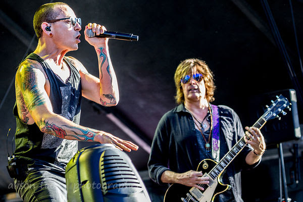 Chester Bennington and Dean DeLeo, Stone Temple Pilots