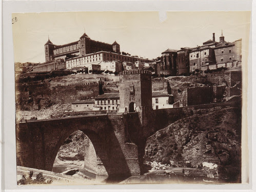 Puente de Alcántara, Alcázar y Río Tajo en 1883. Fotografía de Alfred Dismorr. The National Archives, Kew, Richmond, Surrey