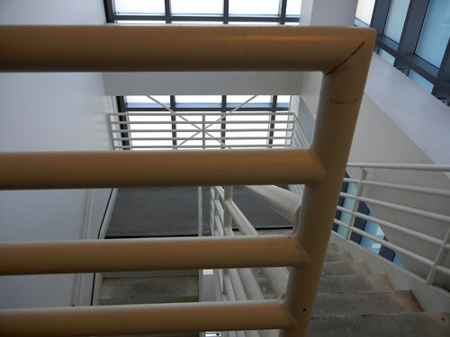 Modern Lines 2832