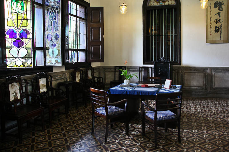 Blue Mansion IMG_0135-w