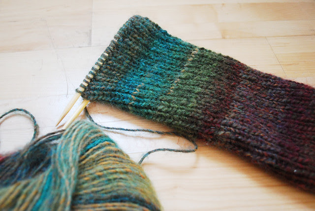 knitting a legwarmer