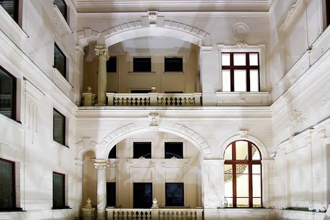 Nyitvatartás: Hotel Palazzo Zichy
