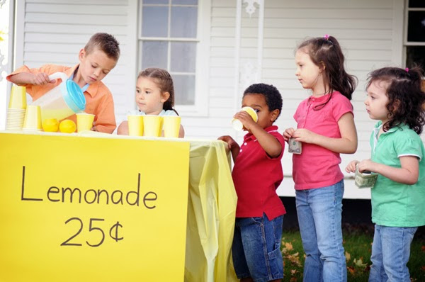 Enseñar a tus hijos a vender