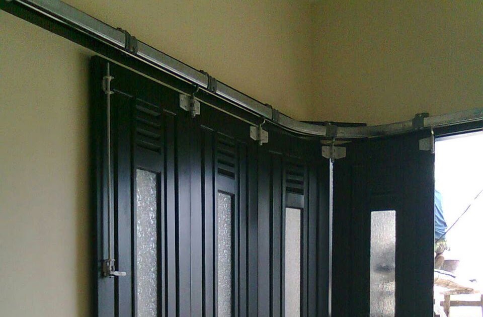 Inspirasi Penting 25 Model Pintu Lipat Dari Besi Inspirasi Penting 25 Model Pintu Lipat Dari Besi