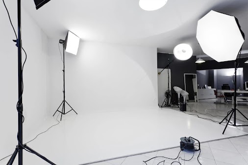 Our top 3 lights for 2016 fit the bill for giving you the light you need to do your work. Comment with...