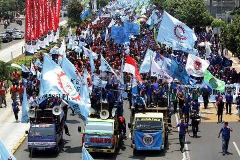 http://images.detik.com/content/2014/09/08/4/buruh21.jpg