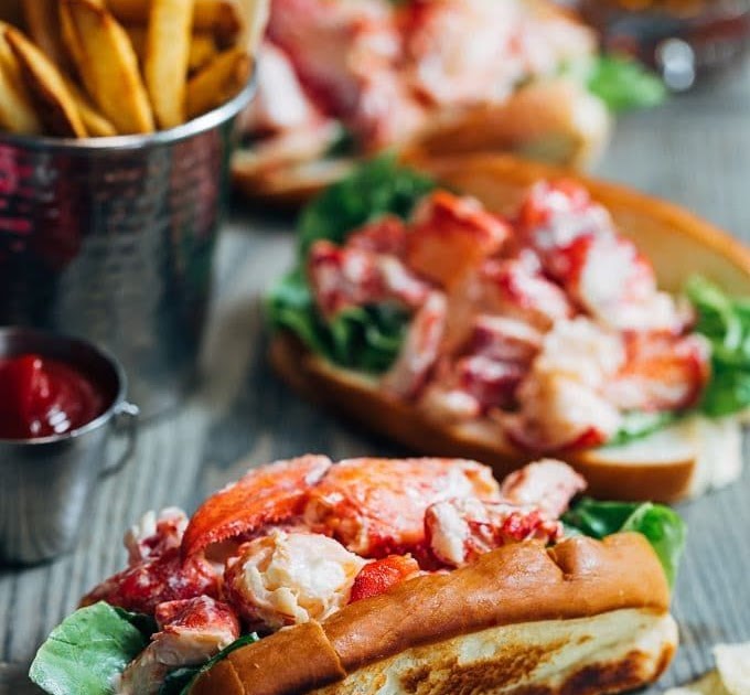Maine Lobster Roll Company - laviejoliedesigns