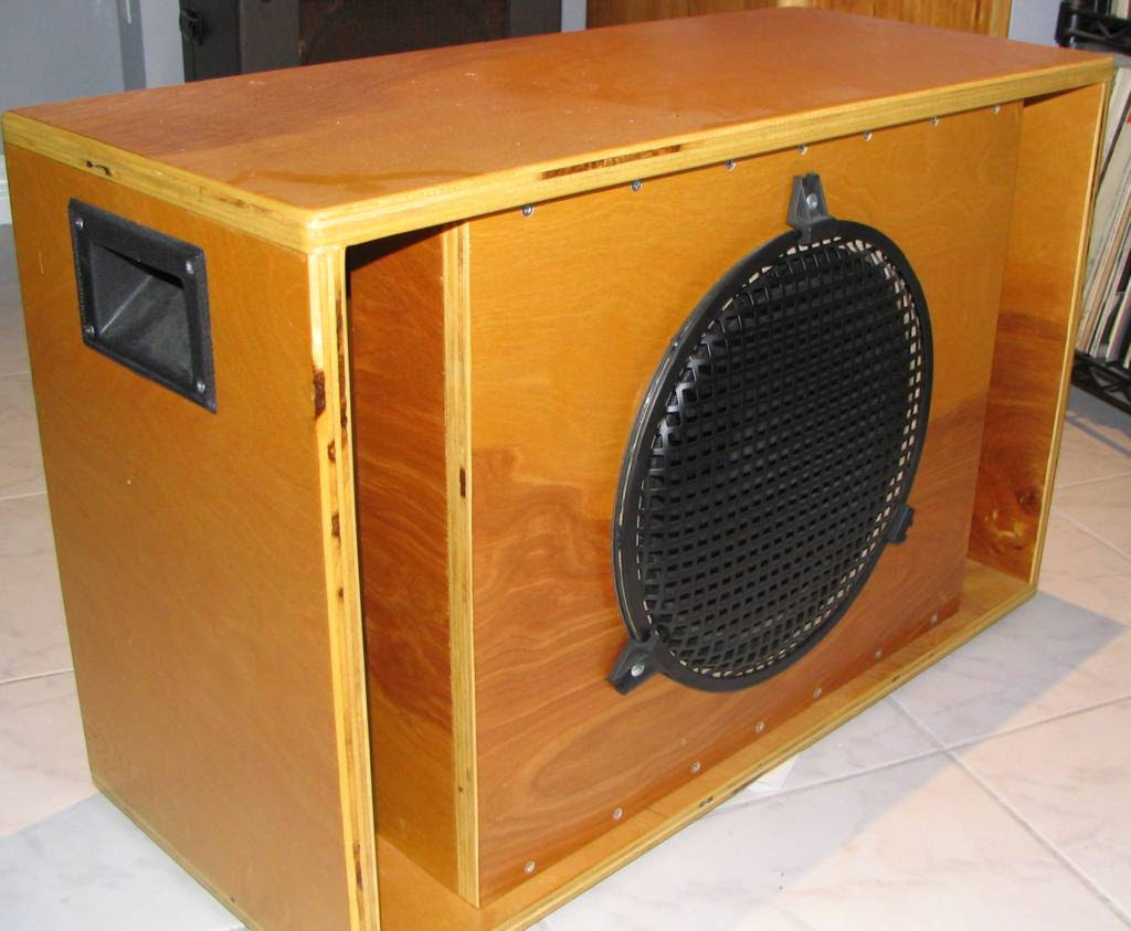 bass guitar amp cabinets