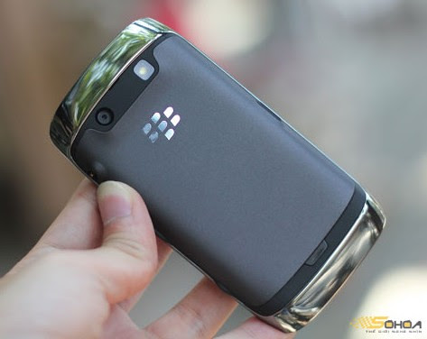 blackberry touch monza 9860
