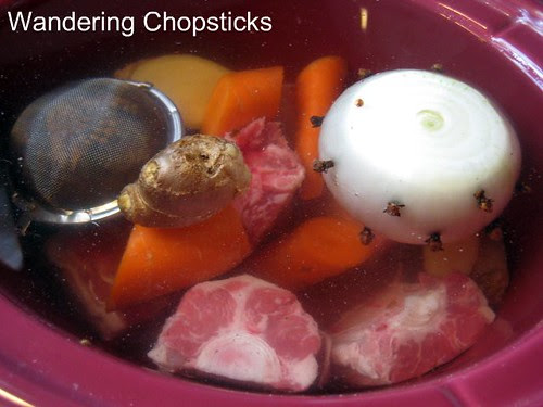 Crock Pot Pho Bo (Vietnamese Beef Noodle Soup) 5