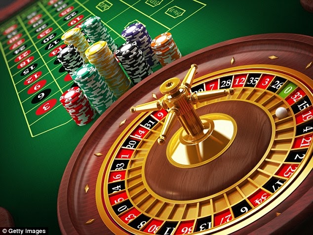 play russian roulette casino game