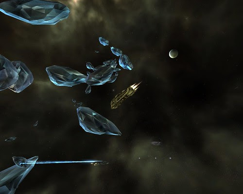 Hauling Ice minerals in an Amarr Bestower Flying a Bestower in an ice mining expedition