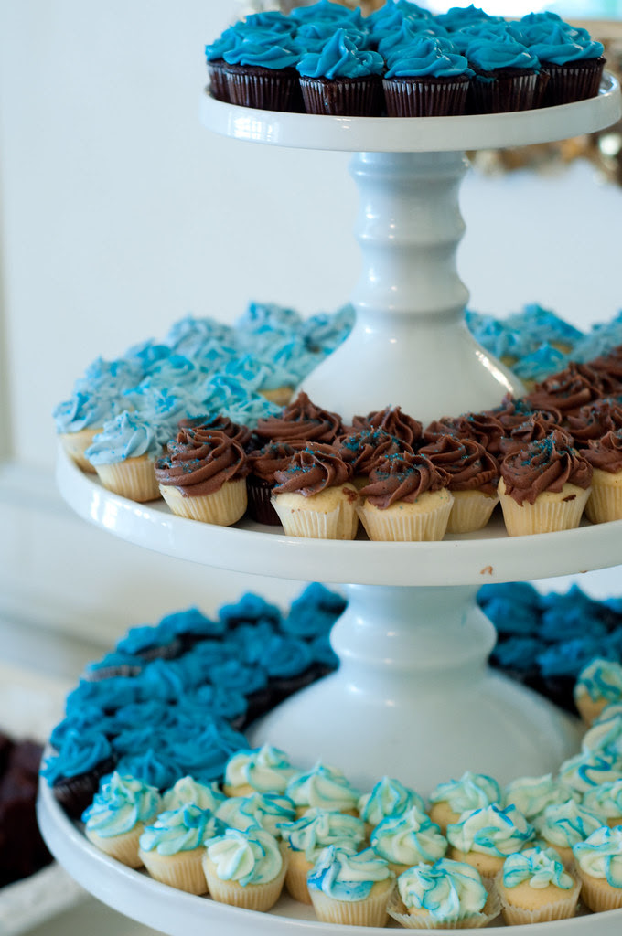 a cupcake wedding