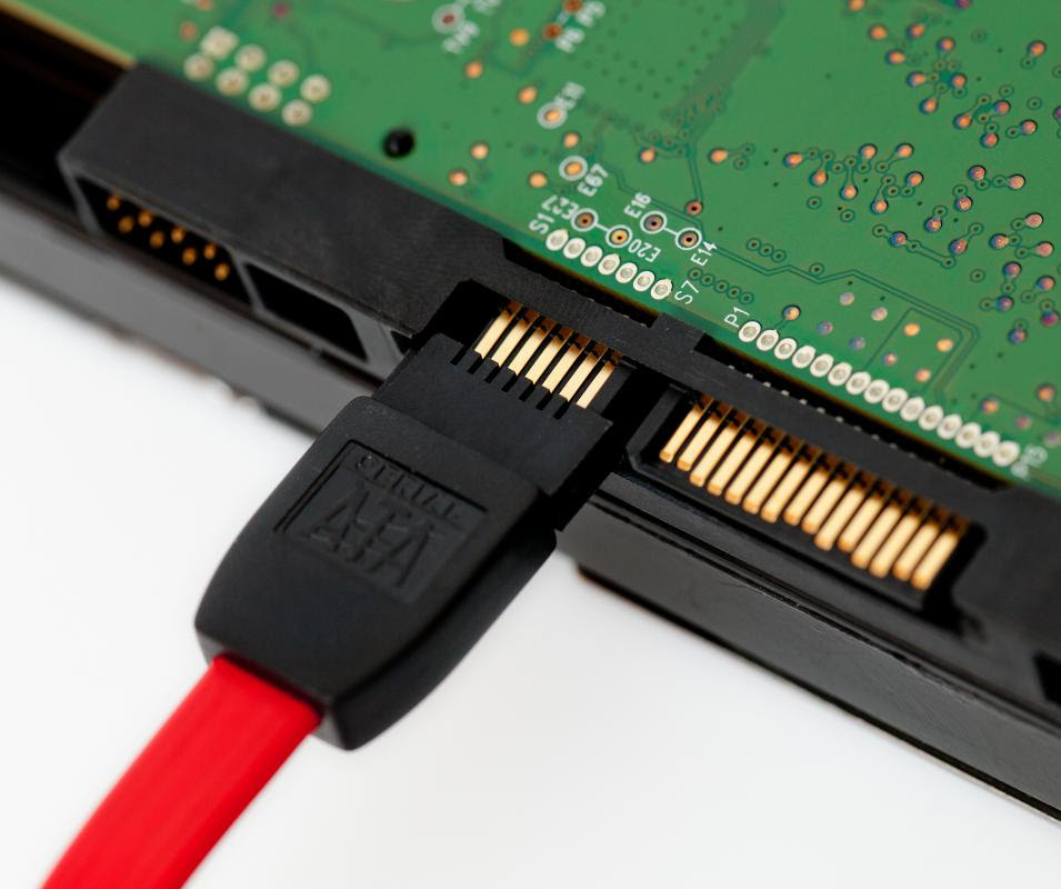 mod-misc-sata-3gb-s-vs-6gb-s-cable-performance