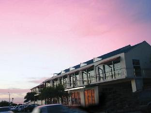 Semaphore Blue Apartments Adelaide