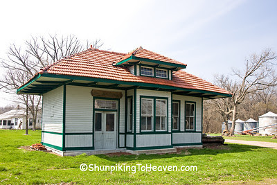 Railroad Depot, Funks Grove, McLean County, Illinois